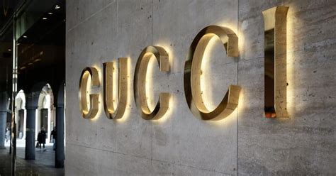 clerin gucci scandalo finanziario|Gucci, Kering paga al fisco italiano 1,25 miliardi e chiude il caso.